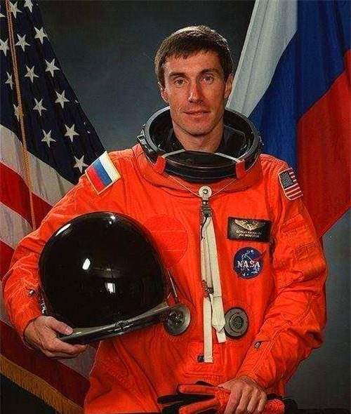 关于astronaut的意思的信息