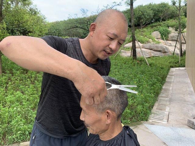 电报员周大爷上电视了吗-电报员周大爷上电视了吗是哪一集